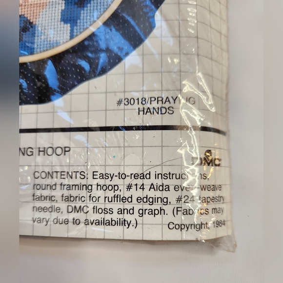 Designs for the Needle Counted Cross Stitch Kit 3018 PRAYING HANDS - Picture 5 of 13